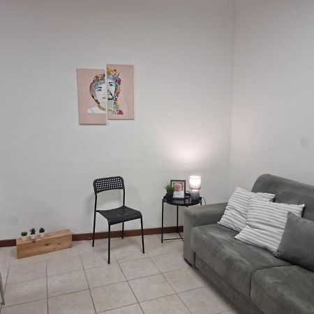 Laura Four Appartement Messina Buitenkant foto